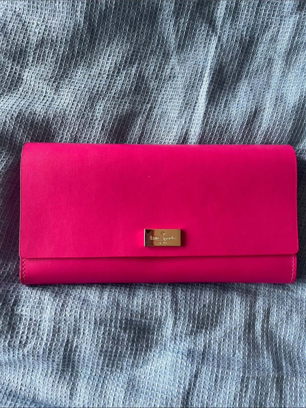 kate spade Hot Pink Fold-Over Continental wallet. EUC